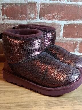 Ugg Classic Mini Mirror Ball Boots Girls Size 4 Purple Sparkles Sequins